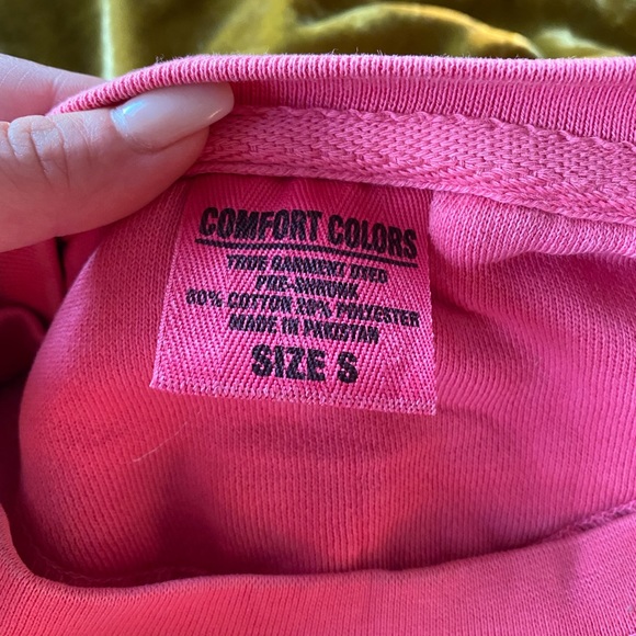 ALPHA PHI COMFORT COLORS SWEATSHIRT - Picture 2 of 3